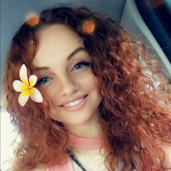 Meet your Posher, Shaila - Picture 1 of 1